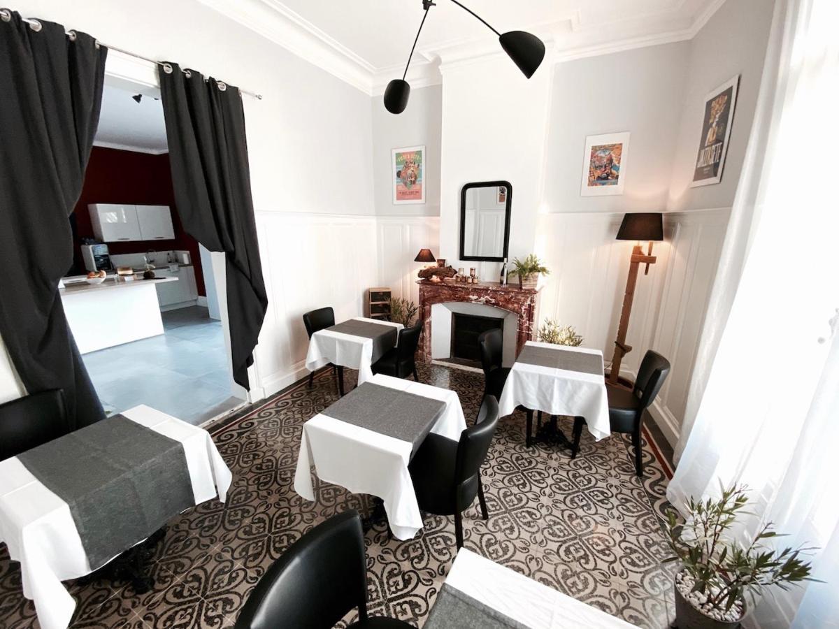 Montbazin La Domitia - Maison D'Hotes, Massages & Bien-Etre מראה חיצוני תמונה
