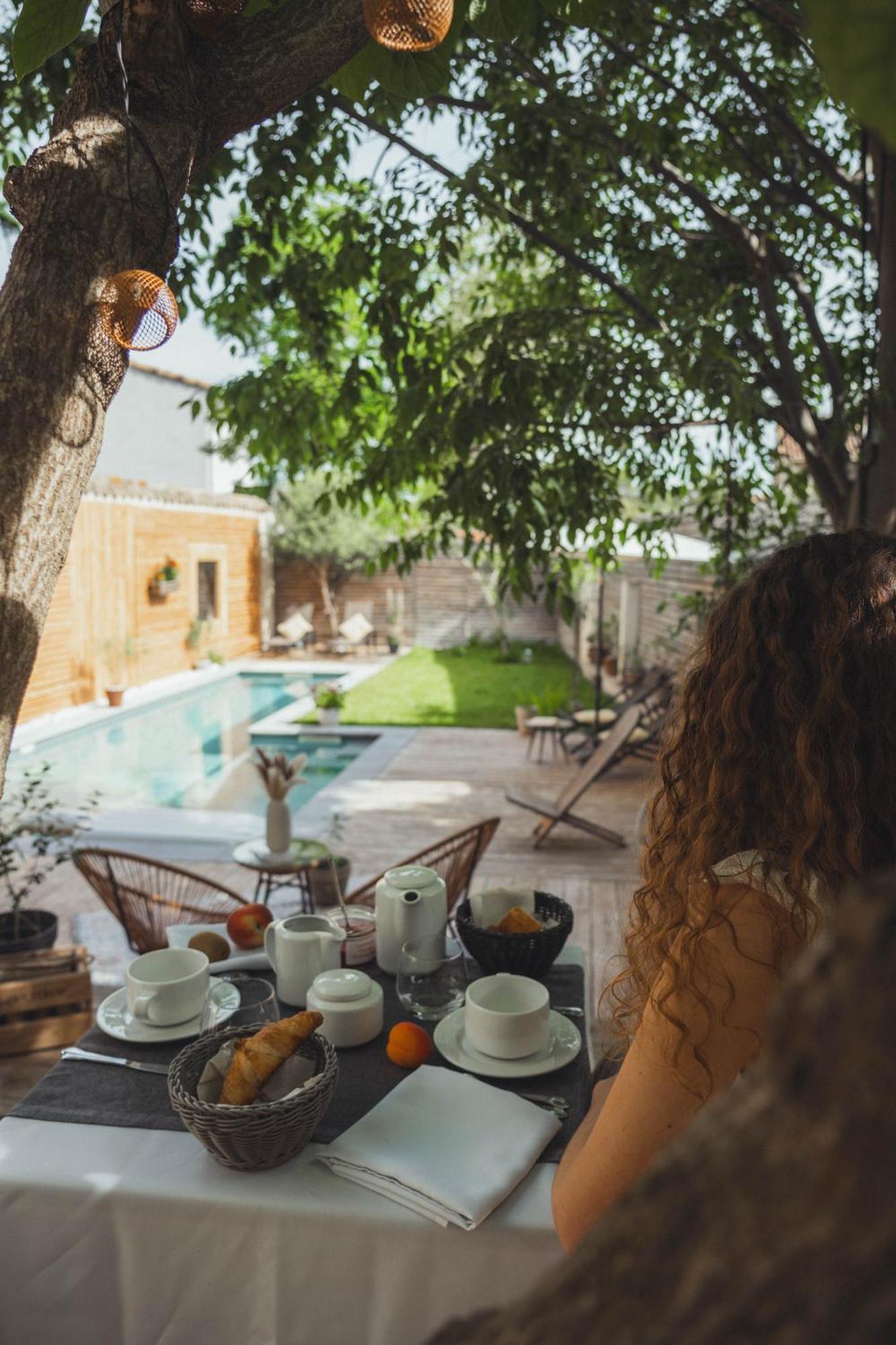 Montbazin La Domitia - Maison D'Hotes, Massages & Bien-Etre מראה חיצוני תמונה